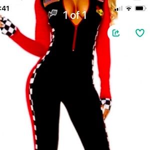 Will fit small or medium. Costume